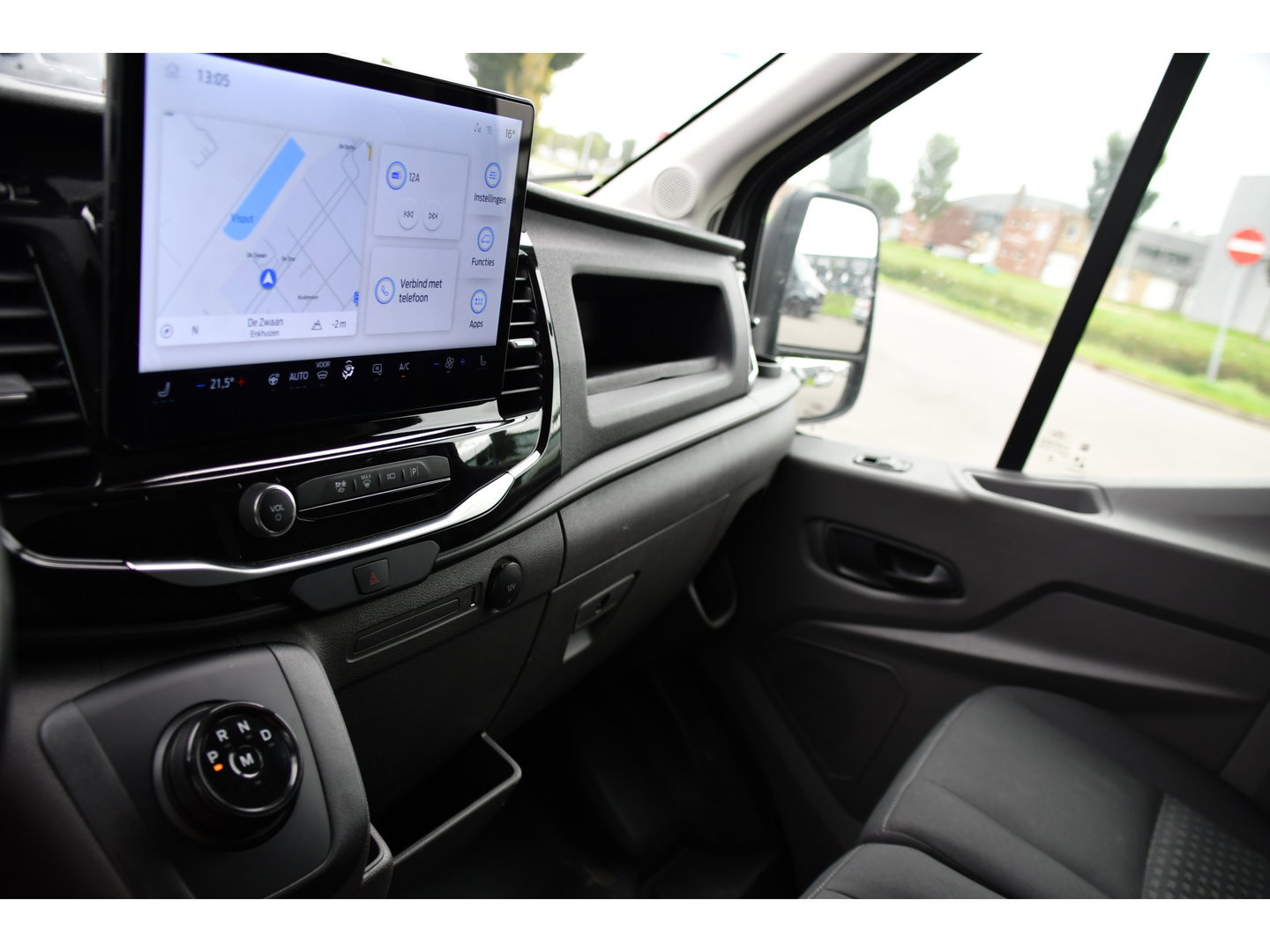Ford Transit 350 2.0 TDCI L3H2 Raptor Edition FACELIFT! Virtual, 360 Camera, Carplay, Adaptieve Cruise, Stoelverwarming, Stuur verwarming, 165pk, automaat, Trekhaak, Uniek!