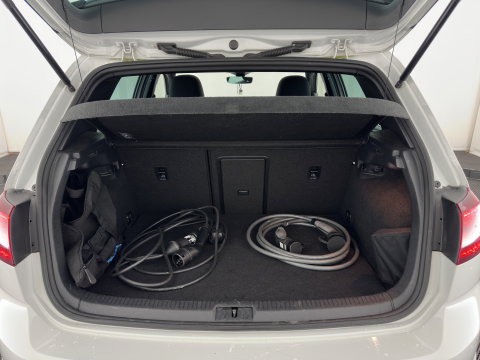 Volkswagen Golf 1.4 TSI GTE Aut. Panodak |Heated Seats | Xenon |18Inch | Pdc | Cruise Control