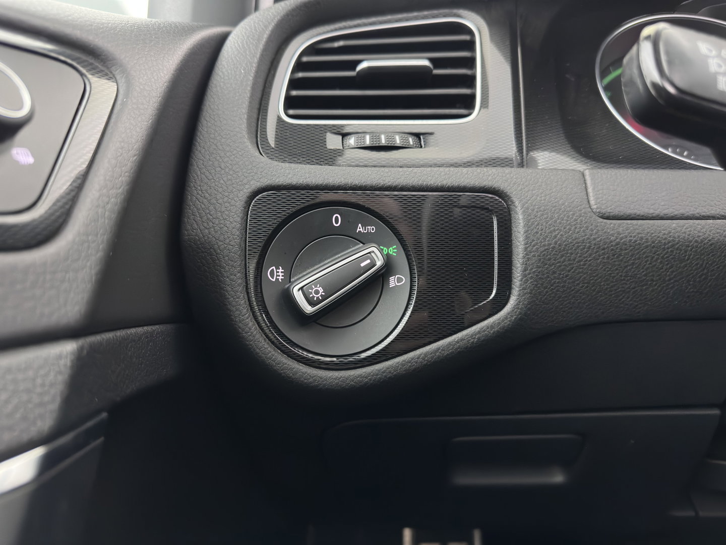 Volkswagen Golf 1.4 TSI GTE Aut. Panodak |Heated Seats | Xenon |18Inch | Pdc | Cruise Control
