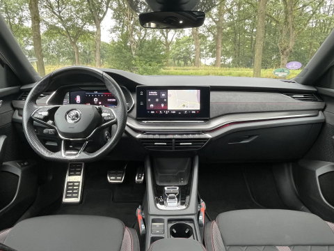 Škoda Octavia Combi 2.0 TSI 245PK RS | PANO | 19" ALTAIR VELGEN | SUNSET | FULL LED
