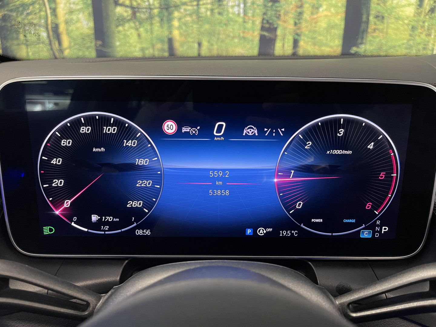 Mercedes-Benz GLC 220d 4MATIC AMG Line | 360 Camera | Panoramadak | Sfeerverlichting | Digital Light | Zwenkhaak | Burmester | Apple Carplay | Keyless |