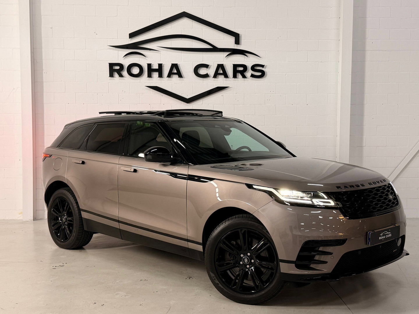 Land Rover Range Rover Velar 2.0 P400e Edition *R-Dynamic*A-Camera*Memory*Stoelverwarming*Leer*