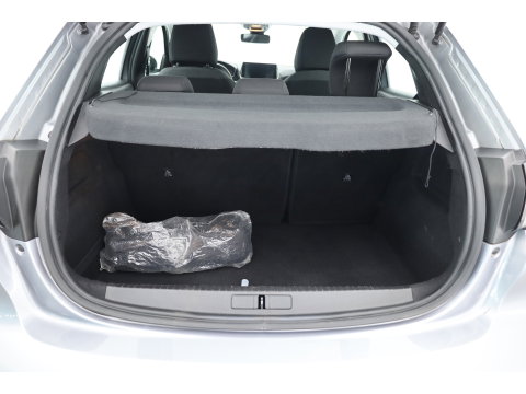 Peugeot 208 1.2 PureTech Active - Automaat | Rijklaar! | App.Connect | Airco | LED | Cruise | PDC-Achter | 16'' | Bluetooth | Elek. Spiegels | Elek. Ramen V