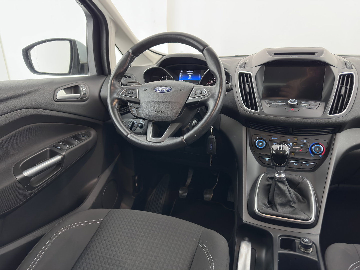 Ford C-MAX 1.5 TDCi Titanium *NAVI-FULL  MAP | COMFORT-SEATS | ECC | KEYLESS | PDC | CRUISE | PRIVACY-GLASS | 16''ALU*