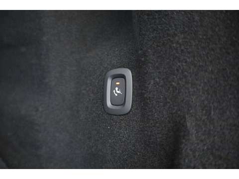 Volvo XC60 2.0 T8 Plug-in hybrid AWD Ultra Black Edition | Pano | HUD | 360Cam | Trekhaak | Harman & Kardon Audio |