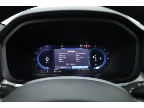 Volvo XC60 2.0 B4 R-Design | Pano | Trekhaak | 360Cam | H&K audio | Memory stoel |