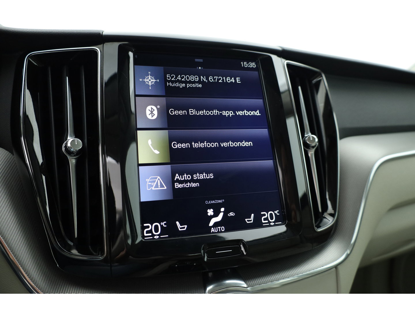 Volvo XC60 2.0 T5 AWD Inscription | Stoelvent. | Memory stoel | Blis | Camera | CarPlay |