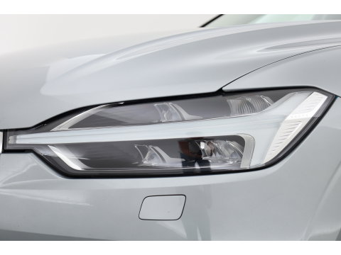 Volvo XC60 2.0 T5 AWD Inscription | Stoelvent. | Memory stoel | Blis | Camera | CarPlay |