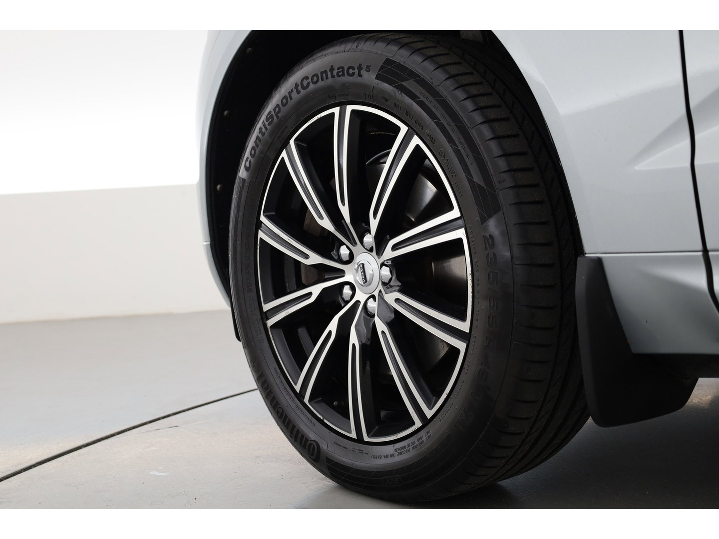 Volvo XC60 2.0 T5 AWD Inscription | Stoelvent. | Memory stoel | Blis | Camera | CarPlay |