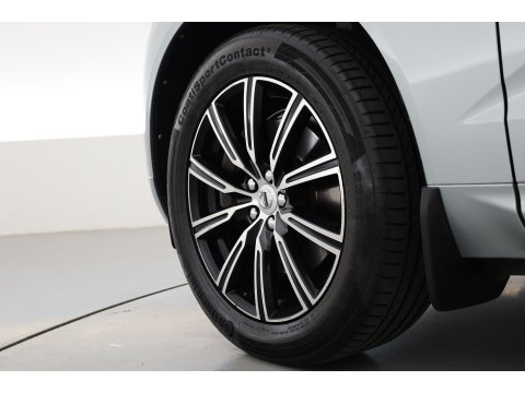 Volvo XC60 2.0 T5 AWD Inscription | Stoelvent. | Memory stoel | Blis | Camera | CarPlay |