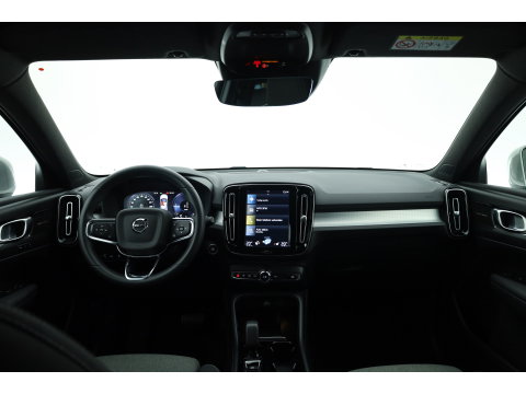 Volvo XC40 1.5 T4 Plug-in hybrid Plus Bright | Memory stoel. | H&K Audio | Pilot Assist | 360Cam |