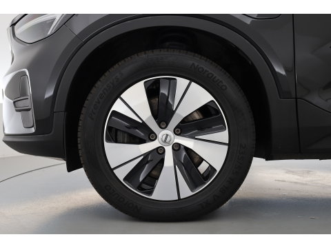 Volvo XC40 1.5 T4 Plug-in hybrid Plus Bright | Memory stoel | H&K Audio | Stoel- stuurverw. | Camera | CarPlay |
