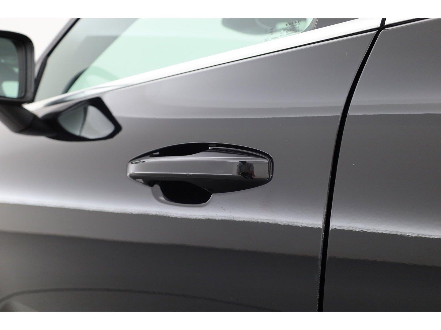Volvo XC40 1.5 T4 Plug-in hybrid Plus Bright | Memory stoel | H&K Audio | Stoel- stuurverw. | Camera | CarPlay |