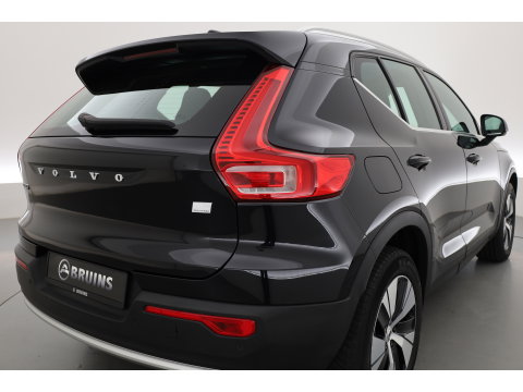 Volvo XC40 1.5 T4 Plug-in hybrid Plus Bright | Memory stoel | H&K Audio | Stoel- stuurverw. | Camera | CarPlay |