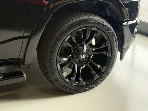 Dodge Ram 1500 5.7 V8 402PK 4x4 Laramie HEMI / LPG / grijs k / *NAP*