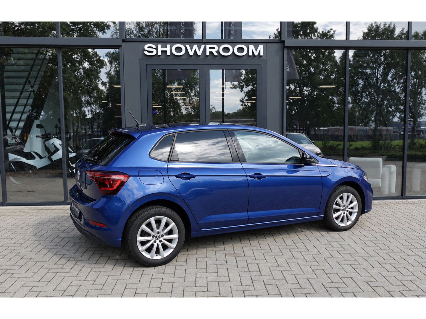 Volkswagen Polo 1.0 TSI R-Line Business KEYLESS CARPLAY CAM