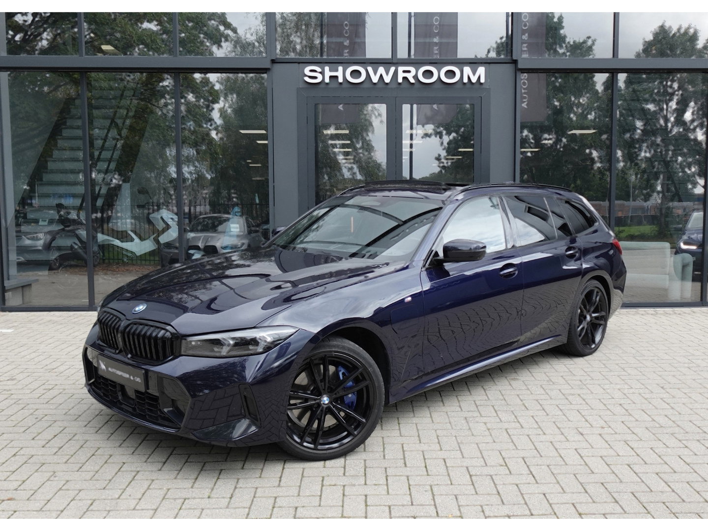 BMW 3 Serie Touring 330e xDrive M SPORT PANO 360 CAM VOL