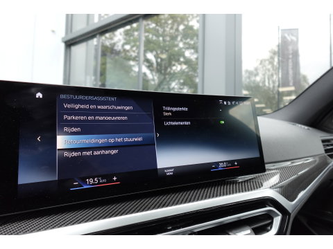 BMW 3 Serie Touring 330e xDrive M SPORT PANO 360 CAM VOL