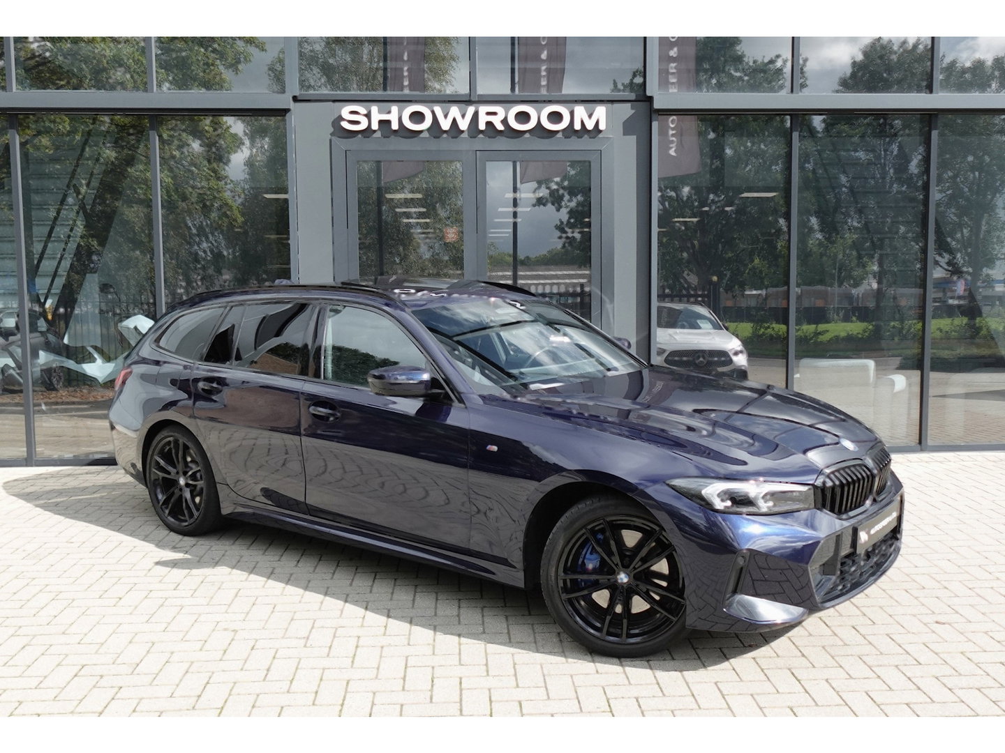 BMW 3 Serie Touring 330e xDrive M SPORT PANO 360 CAM VOL