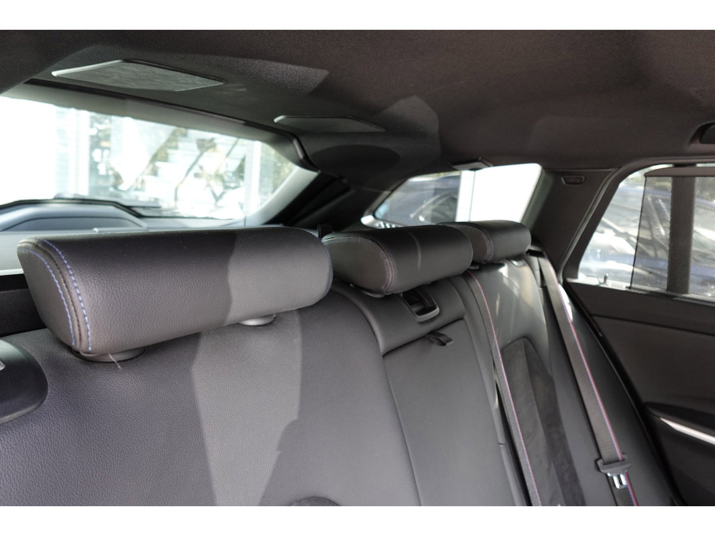 BMW 3 Serie Touring 330e xDrive M SPORT PANO 360 CAM VOL