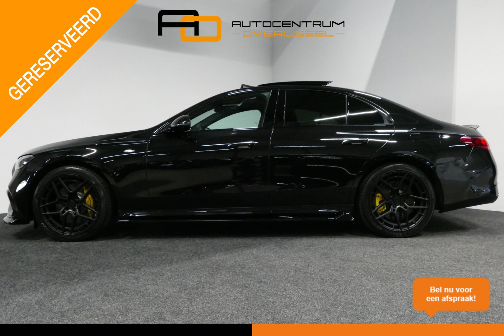 Mercedes-Benz E-Klasse 300 e AMG Line / E53 AMG Edition1 look / E53 AMG Diffuser / Panamericana Grille / Panoramadak / Burmester Surround Sound 4D / Elektr. verstelbare voorstoelen + memory / Digital Light (Laser) / Ambienteverlichting / HUD / Rondomzichtcamera / Apple Carplay 