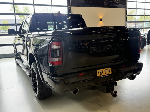 Dodge Ram 1500 5.7 V8 402PK 4x4 Laramie HEMI / LPG / grijs k / *NAP*