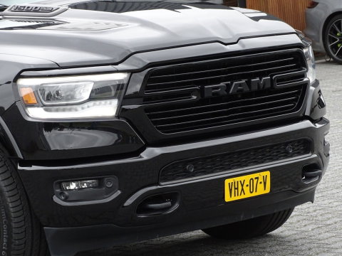 Dodge Ram 1500 5.7 V8 402PK 4x4 Laramie HEMI / LPG / grijs k / *NAP*