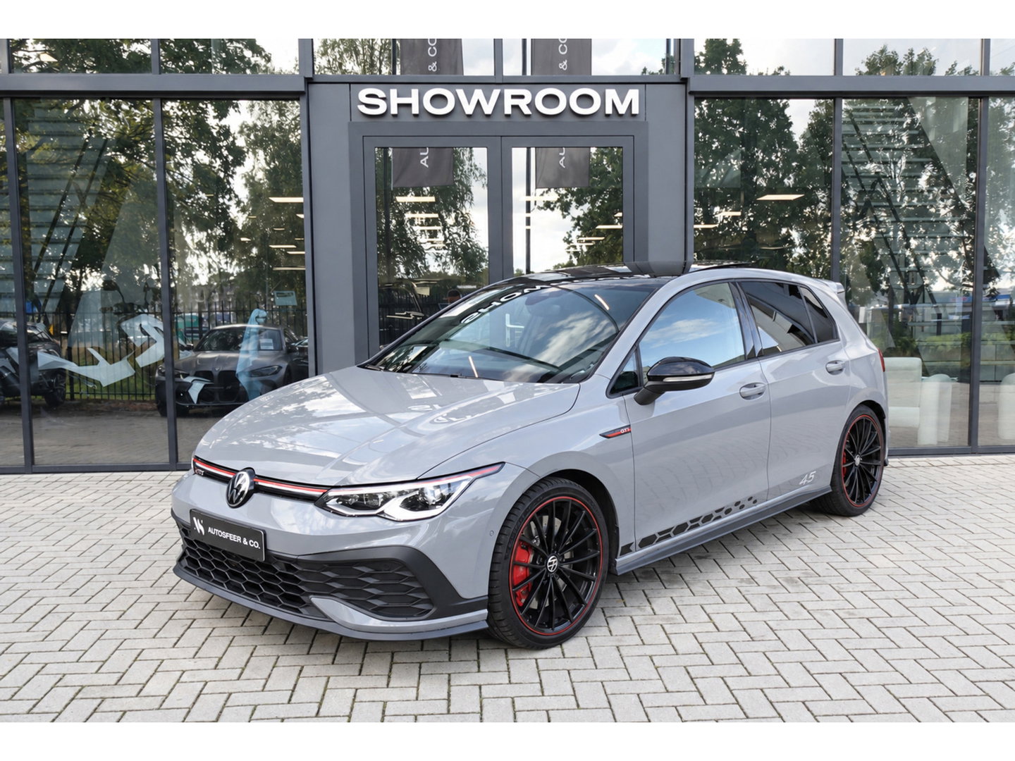 Volkswagen Golf 2.0 TSI GTI PANO KEYLESS ACC VOL