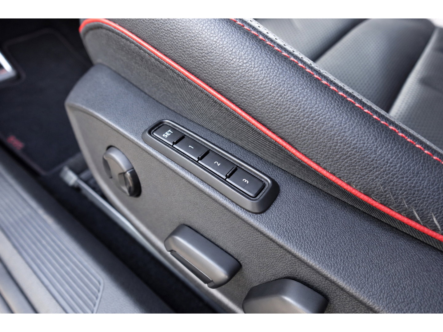 Volkswagen Golf 2.0 TSI GTI PANO KEYLESS ACC VOL