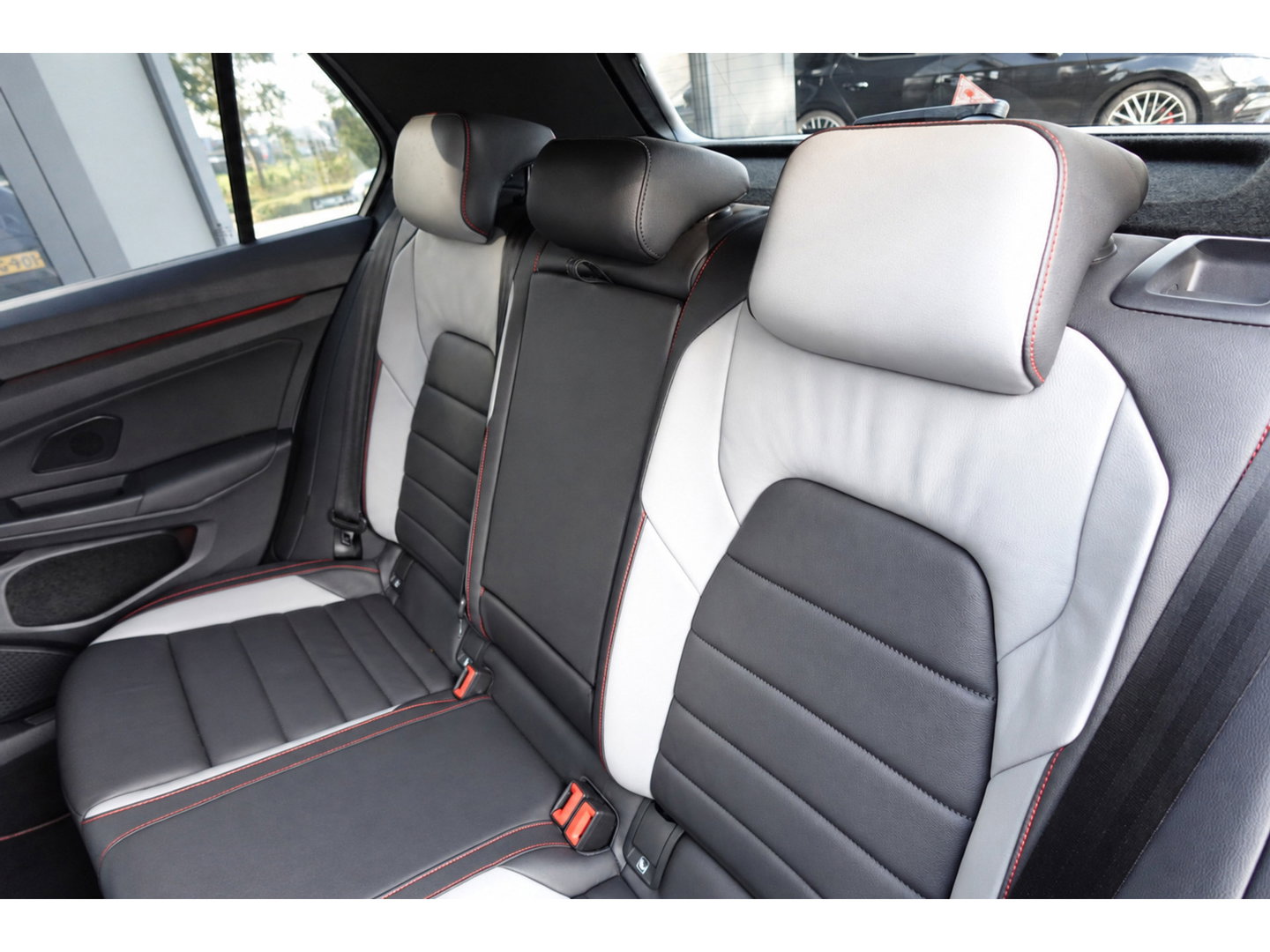 Volkswagen Golf 2.0 TSI GTI PANO KEYLESS ACC VOL