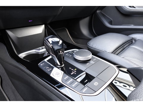 BMW 1-serie 118i High Executive KEYLESS CAM LEDER VOL