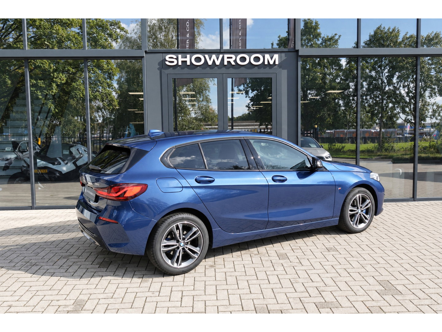 BMW 1-serie 118i High Executive KEYLESS CAM LEDER VOL