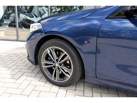 BMW 1-serie 118i High Executive KEYLESS CAM LEDER VOL