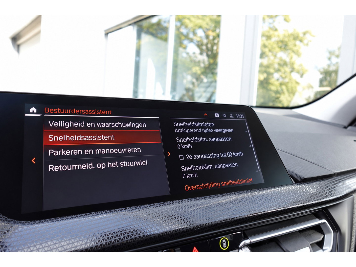 BMW 1-serie 118i High Executive KEYLESS CAM LEDER VOL