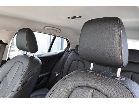 BMW 1-serie 118i High Executive KEYLESS CAM LEDER VOL