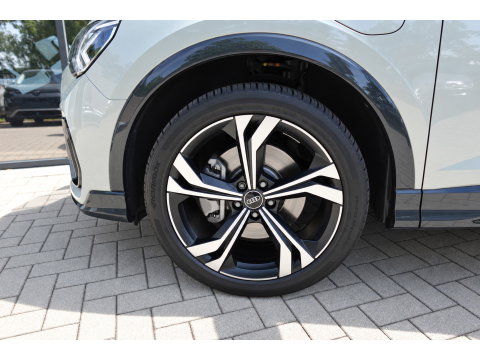 Audi Q3 Sportback 45 TFSI e S-line PANO MATRIX CAMERA VOL