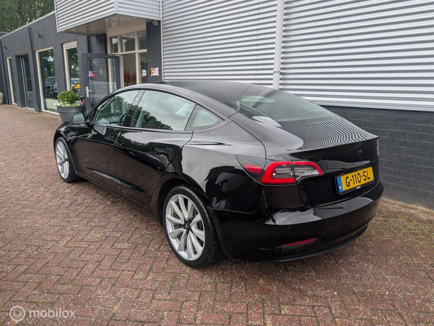 Tesla Model 3 Standard RWD Plus 60 kWh