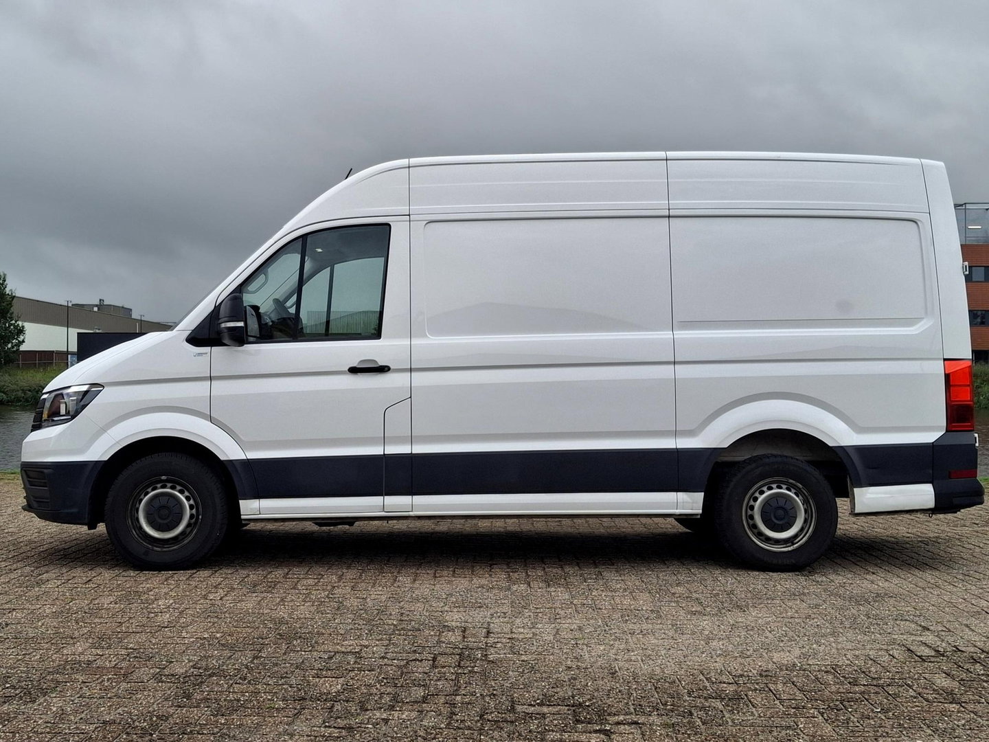 Volkswagen Crafter 35 2.0 TDI L3H3 Highline