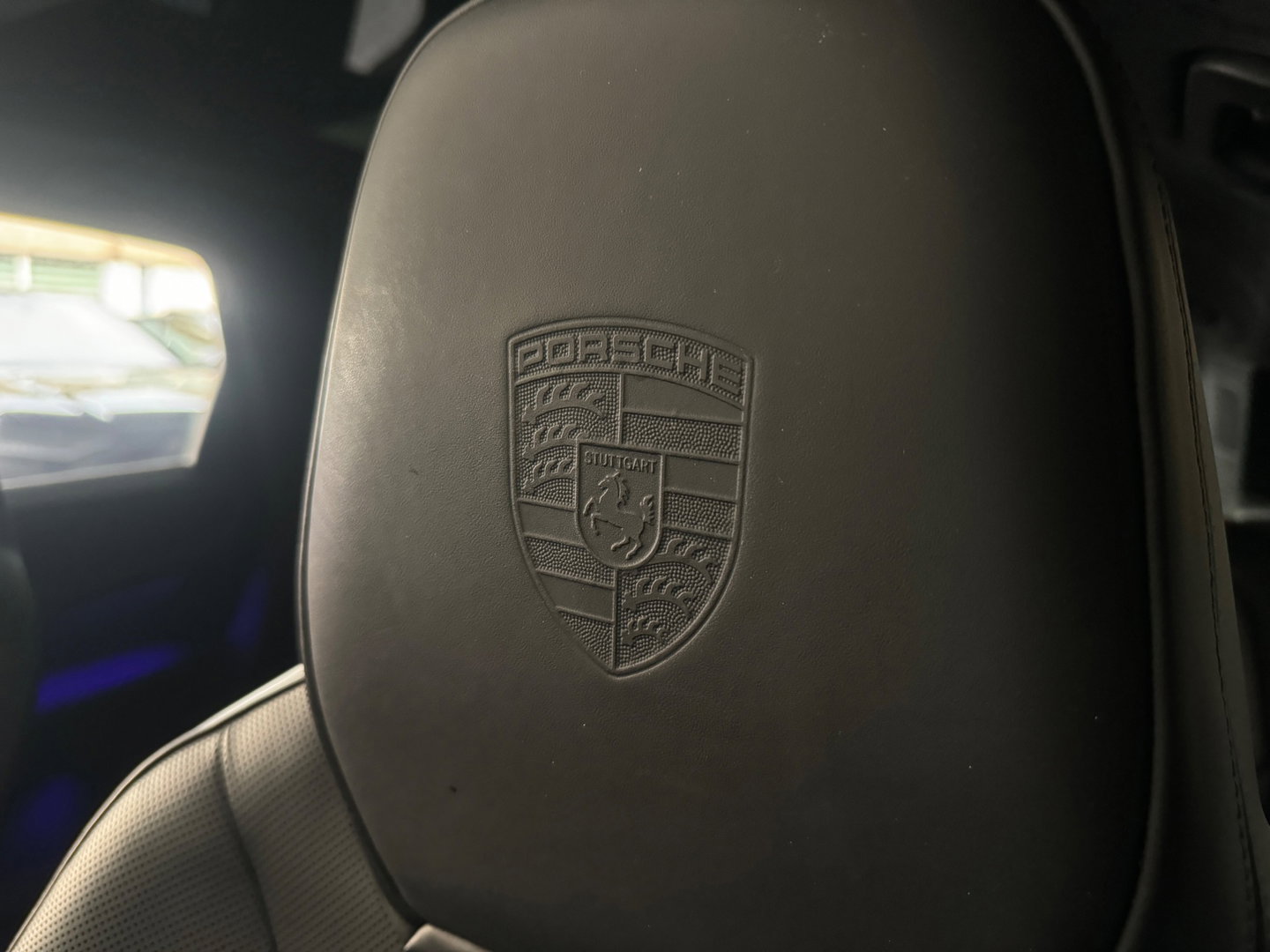 Porsche Cayenne 3.0 E-Hybrid Pano|360|Stoelventilatie|Sportdesign|PDLS+