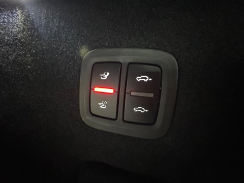 Porsche Cayenne 3.0 E-Hybrid Pano|360|Stoelventilatie|Sportdesign|PDLS+