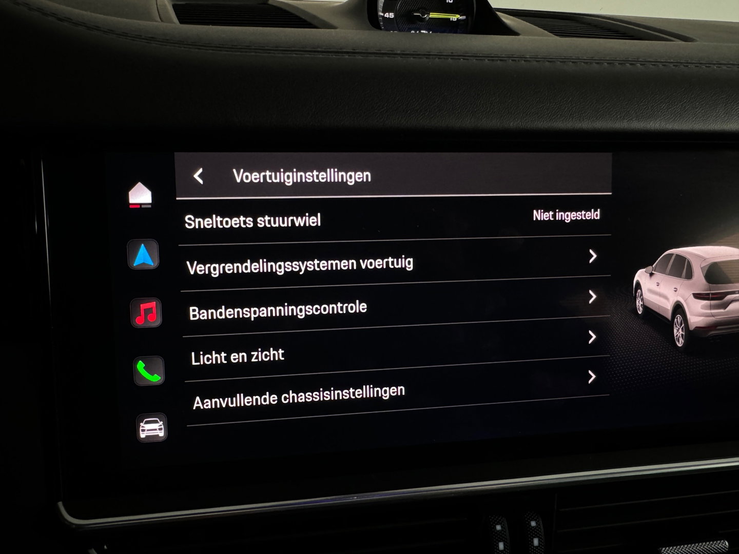 Porsche Cayenne 3.0 E-Hybrid Pano|360|Stoelventilatie|Sportdesign|PDLS+