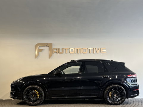 Porsche Cayenne 3.0 E-Hybrid Pano|360|Stoelventilatie|Sportdesign|PDLS+