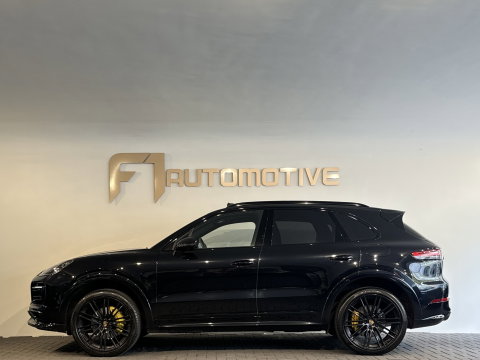 Porsche Cayenne 3.0 E-Hybrid Pano|360|Stoelventilatie|Sportdesign|PDLS+