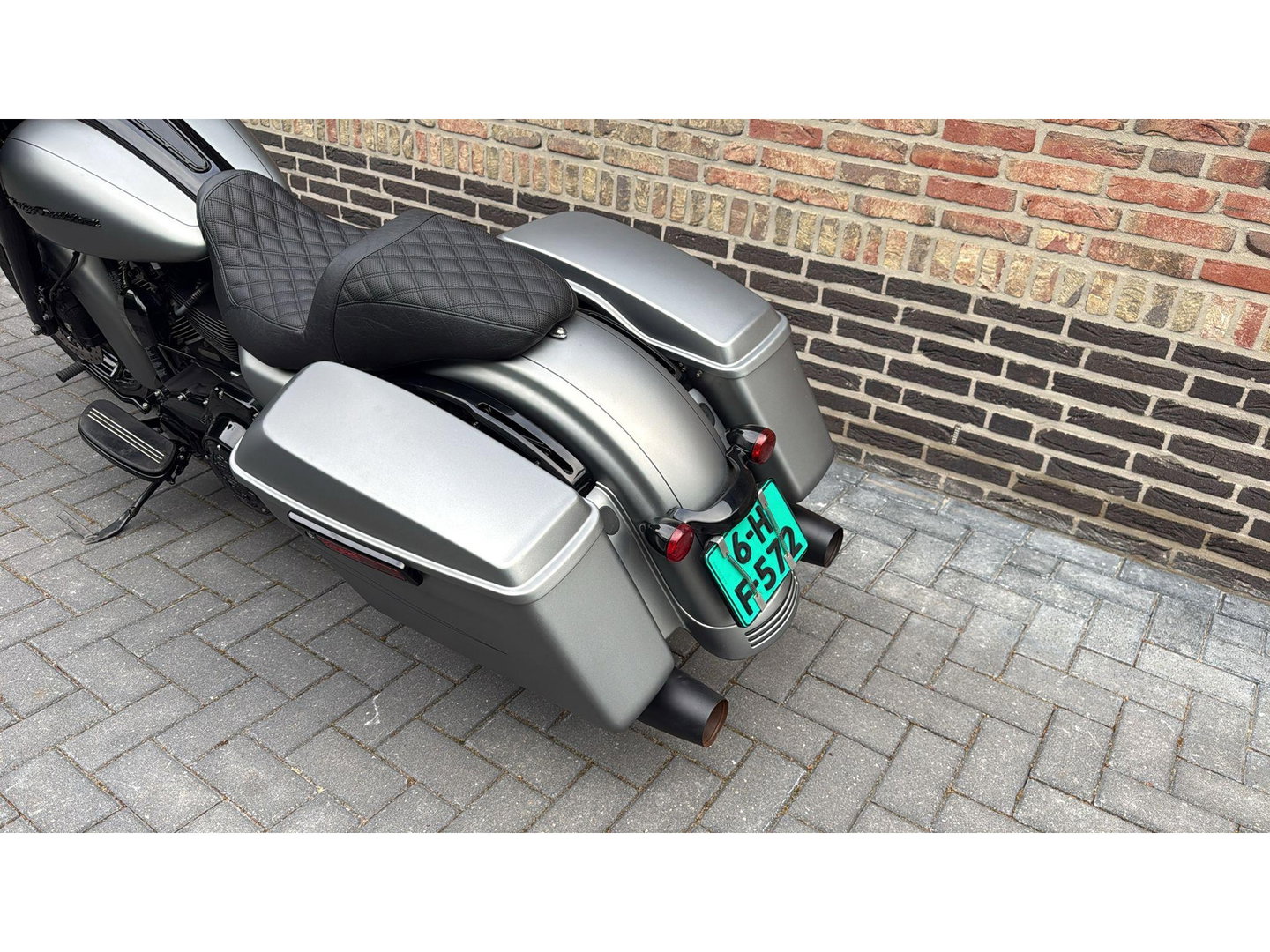 Harley Davidson 103 FLHXS Streetglide Street Glide  Special mat grijs blackout