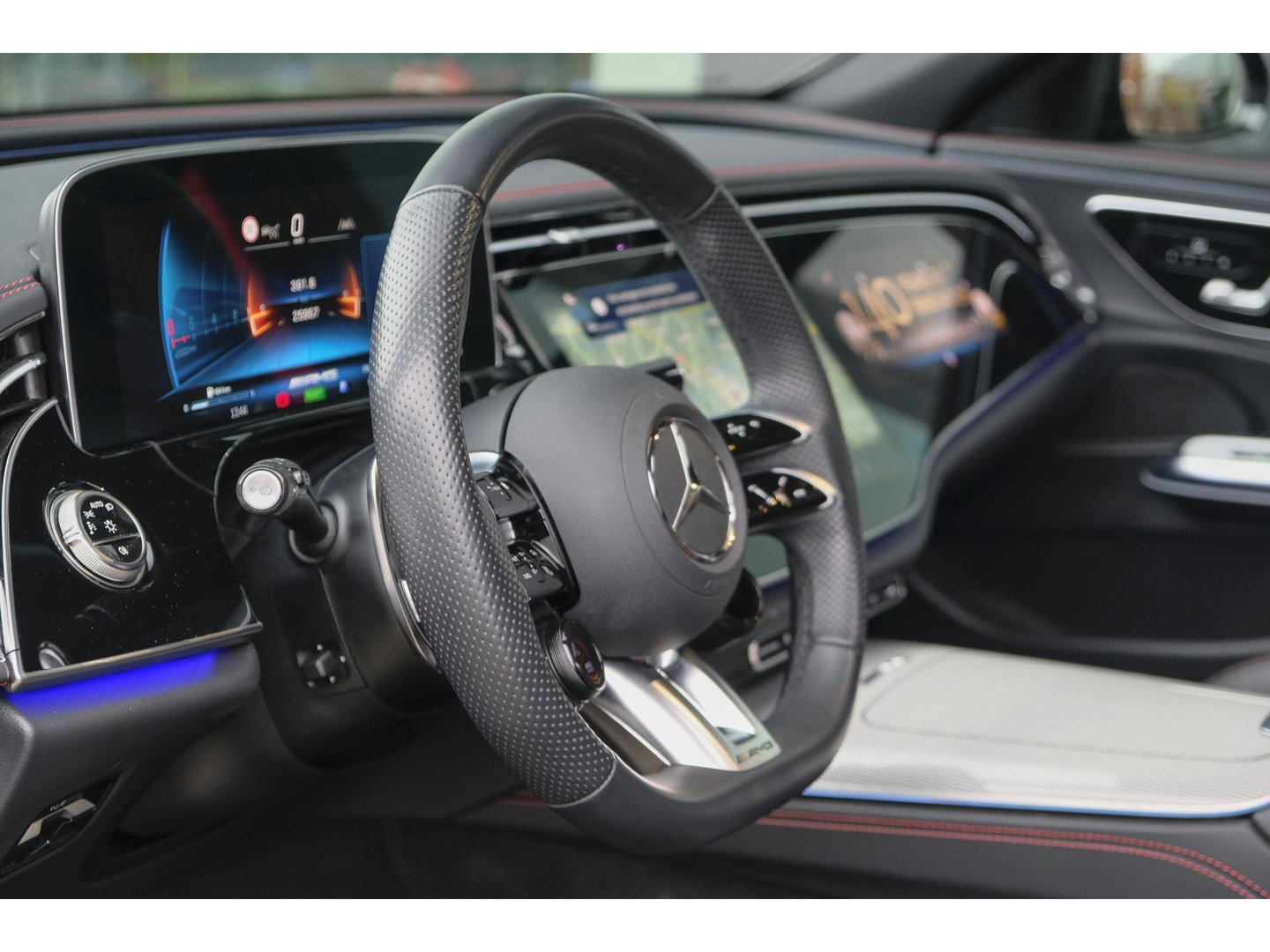 Mercedes-Benz E-Klasse Estate E53 AMG 612pk 4MATIC+ Panoramadak Schaalstoelen Burmester 4d 4-wielsturing Night II pakket Trekhaak