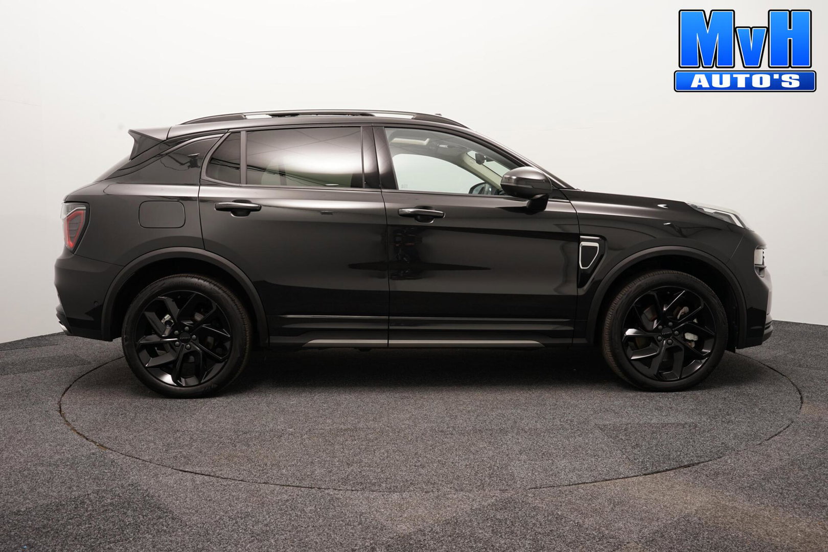 Lynk & Co 01 1.5 PHEV|FULL BLACK XL|LEER|NAP|PANO