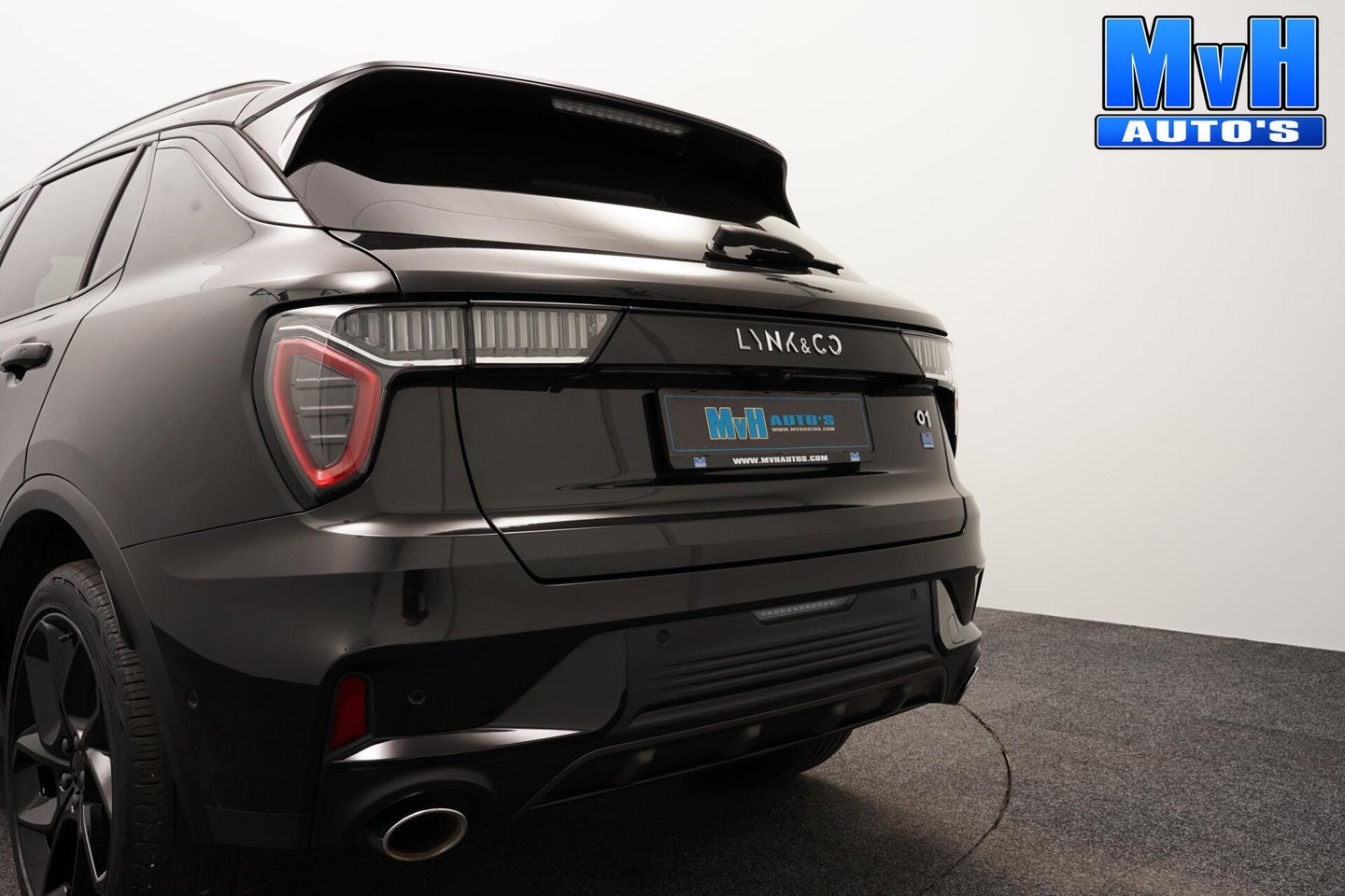 Lynk & Co 01 1.5 PHEV|FULL BLACK XL|LEER|NAP|PANO