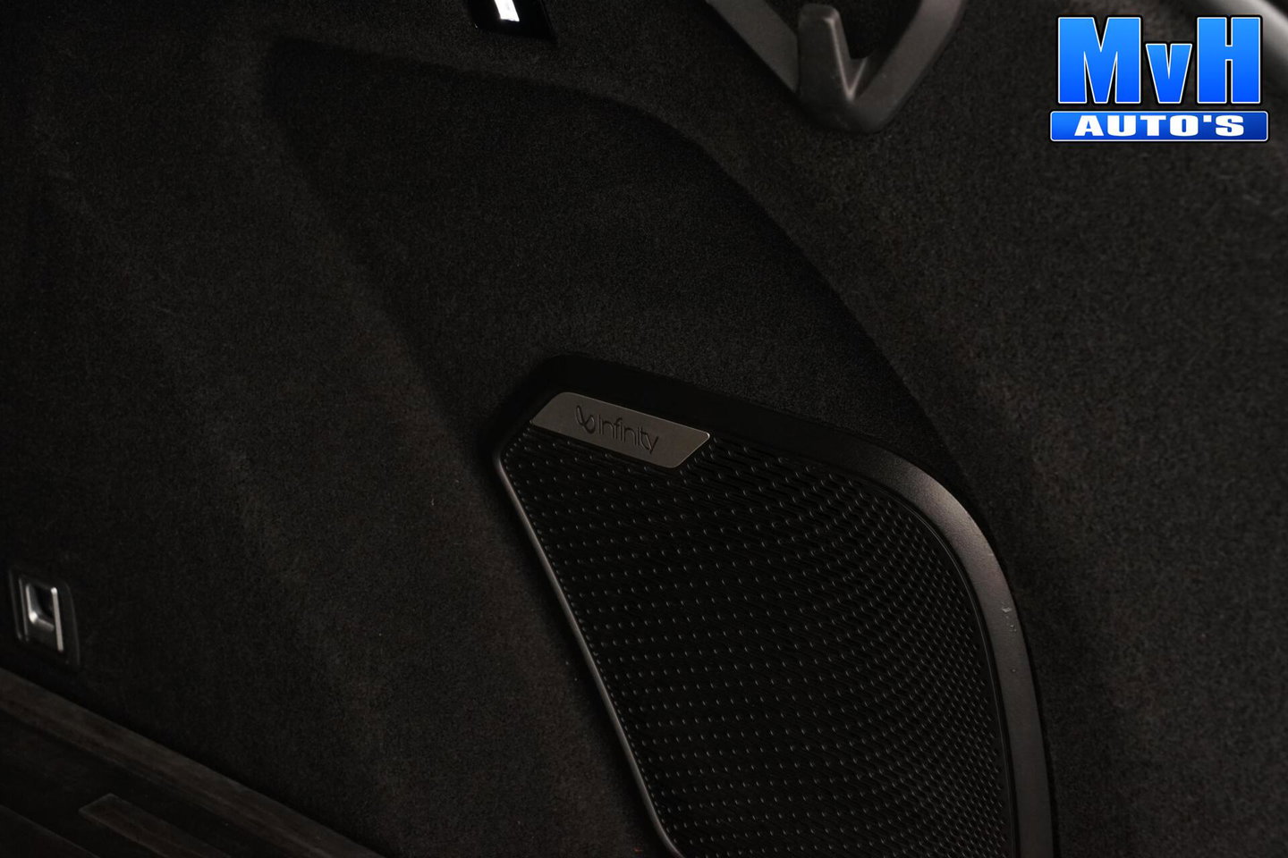 Lynk & Co 01 1.5 PHEV|FULL BLACK XL|LEER|NAP|PANO