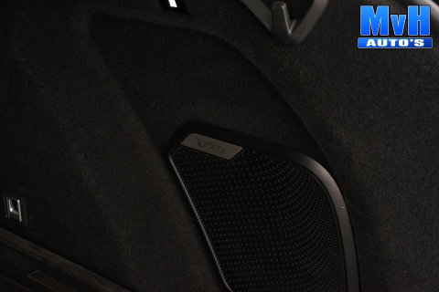 Lynk & Co 01 1.5 PHEV|FULL BLACK XL|LEER|NAP|PANO