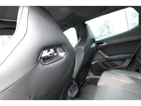 CUPRA Leon Cupra Leon 1.4 e-Hybrid VZ Adrenaline PANO MATRIX KEYLESS VOL
